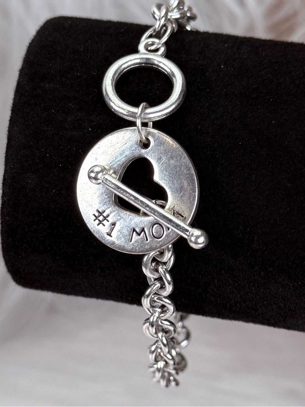 Vintage Silvertone number one mom charm toggle closure bracelet